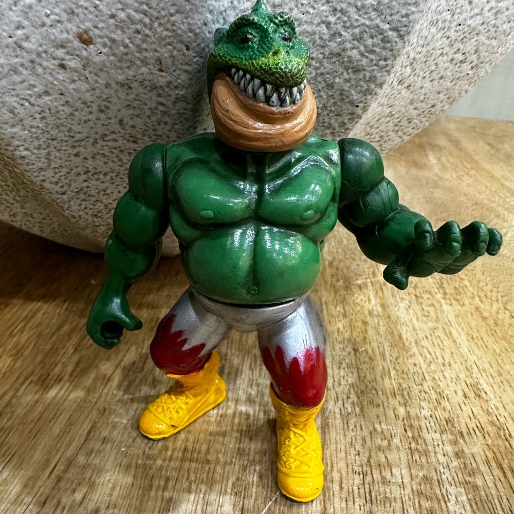 Mannix warriors Dino Monster vintage Very Hard to Find
